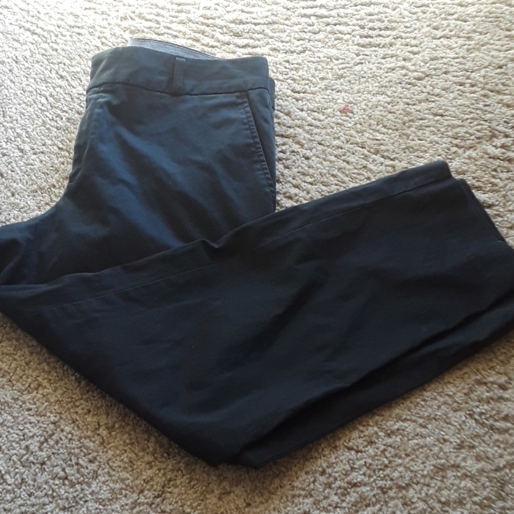 Banana Republic black cropped pant